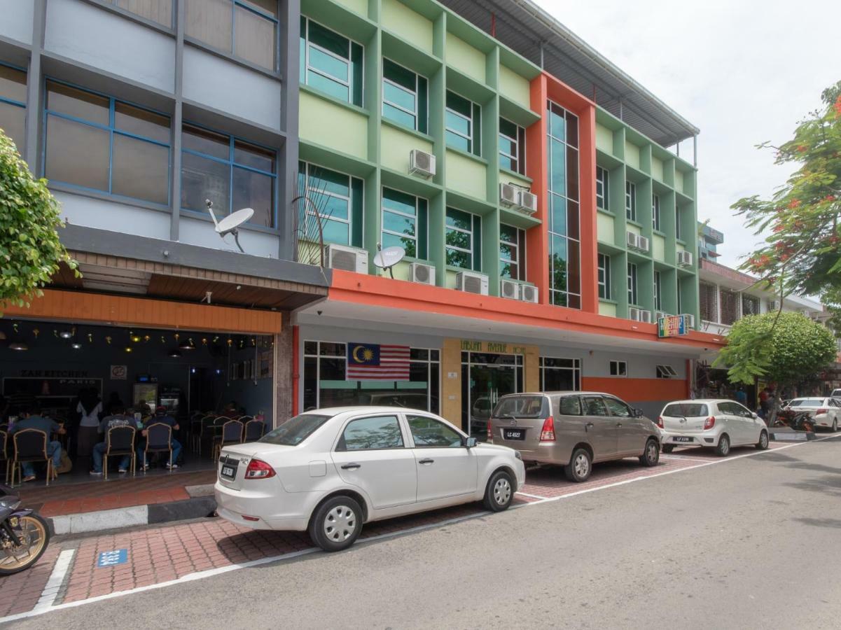 Oyo 89344 Labuan Avenue Hotel Exterior photo